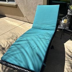 Patio pool lounge chairs adjustable