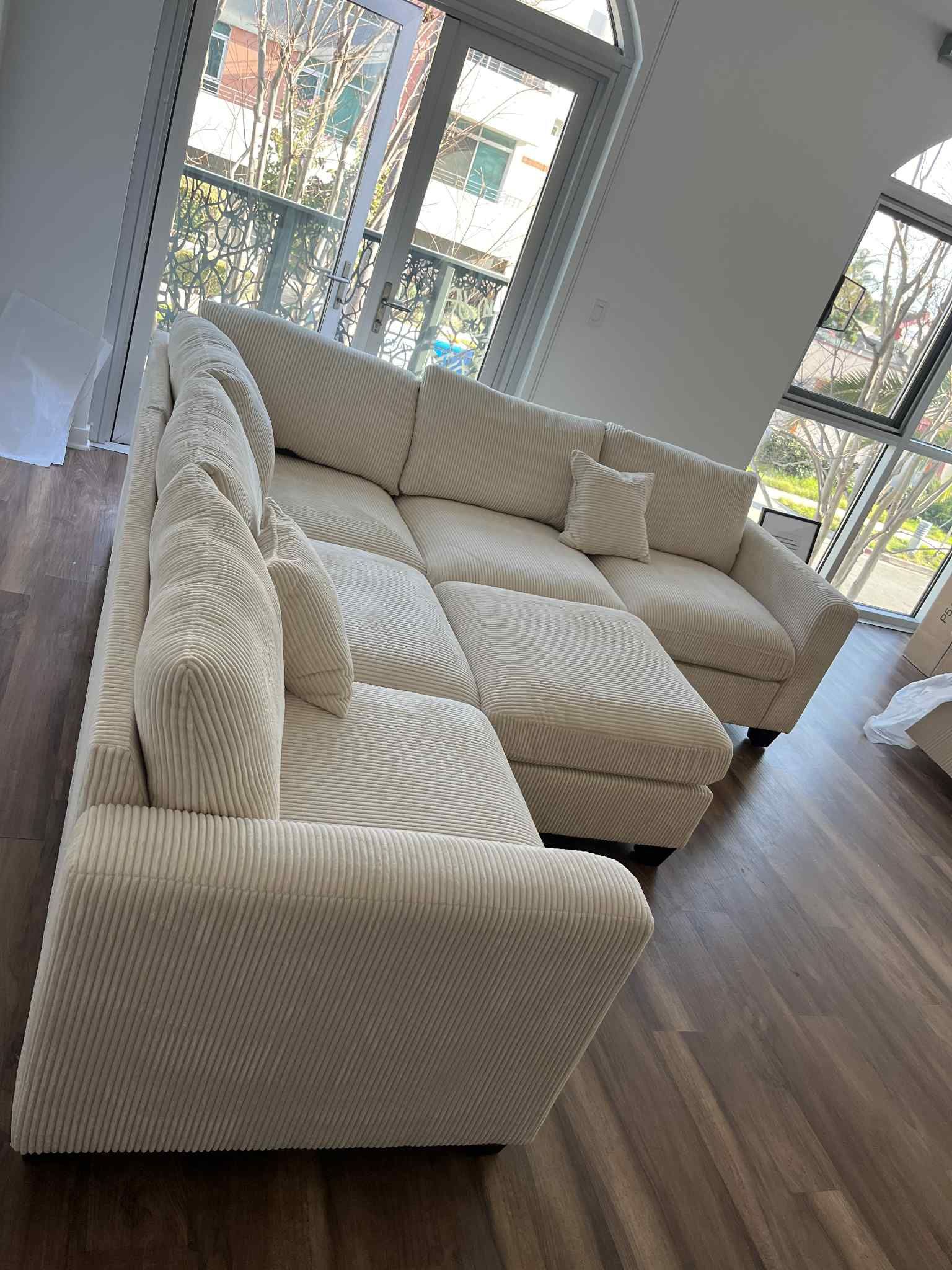 New Sectional Couch With Ottoman / Free Delivery