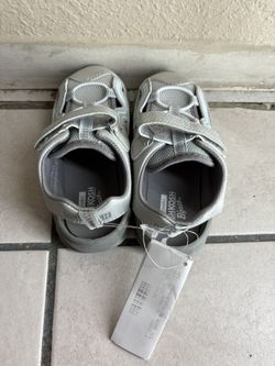 OshKosh B'Gosh NEW Little Boys Ashton Closed Toe