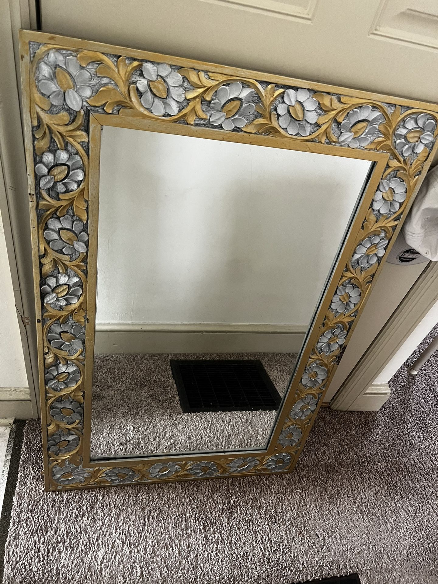Entry Mirror