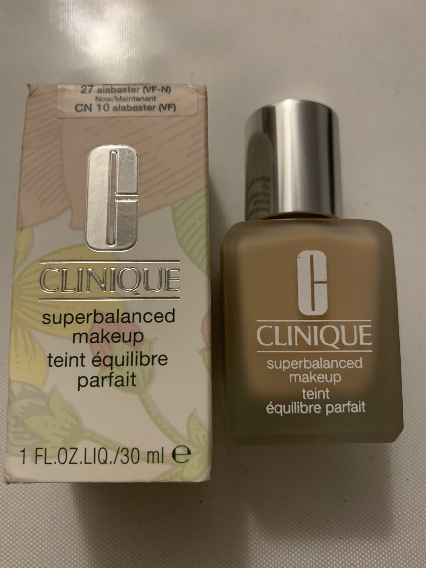 Clinique CN10 Alabaster - New