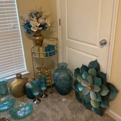 Bar Cart And Vases $300 For Everything ,