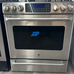 GE Gas Range (Stainless Steel)
