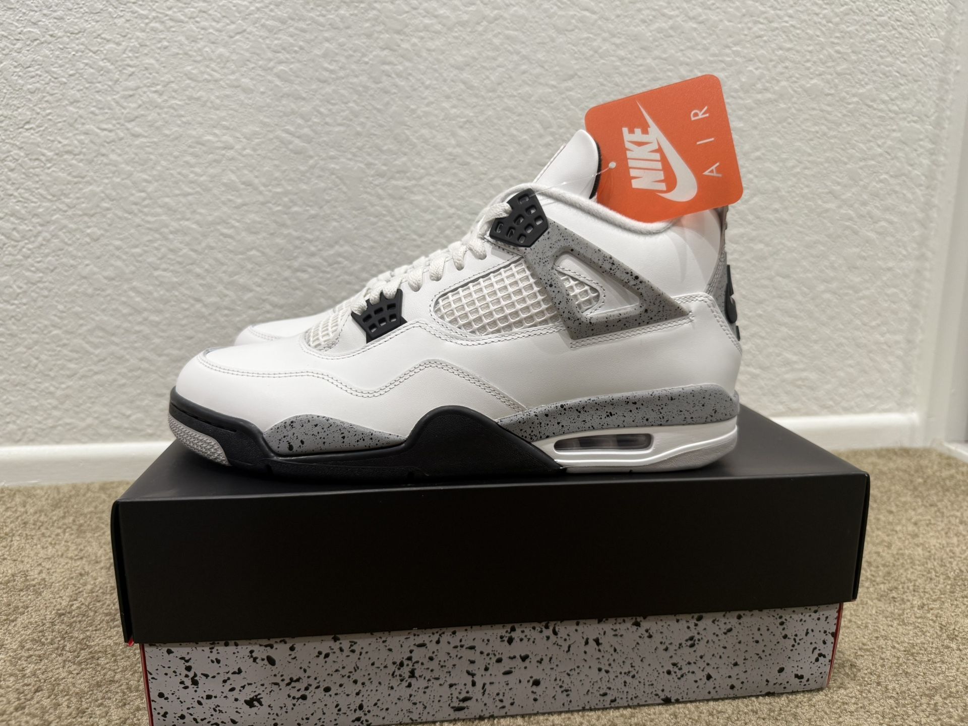 Jordan 4 Retro White Cement Size 10.5