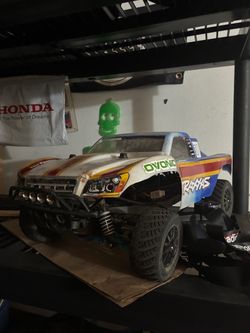 Traxxas slash 4x4 vxl