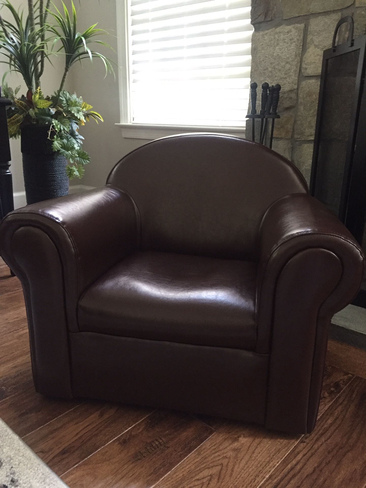 Lakeshore leather kids chair