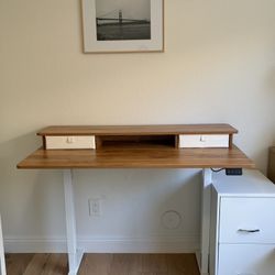 Standing Desk — Electric Height Adjustable — Great Condition!