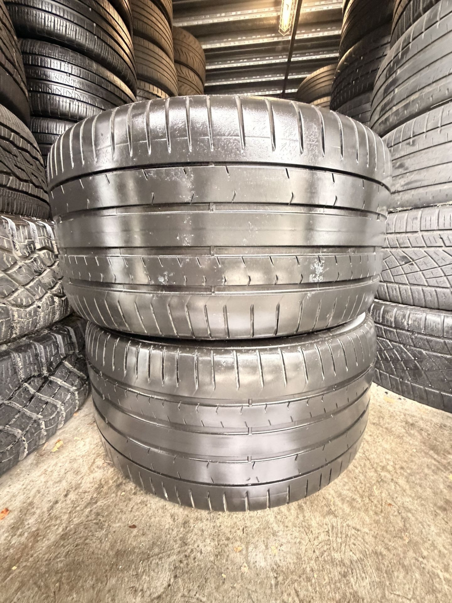 315/35/20 Pirelli Pzero Run Flats 50% Tread (2)