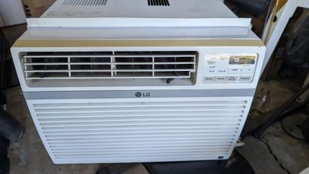 Air conditioner, LG 10,000btu