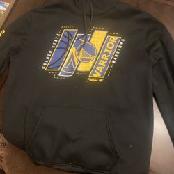 Large Golden State Warriors Shirt & Sweater