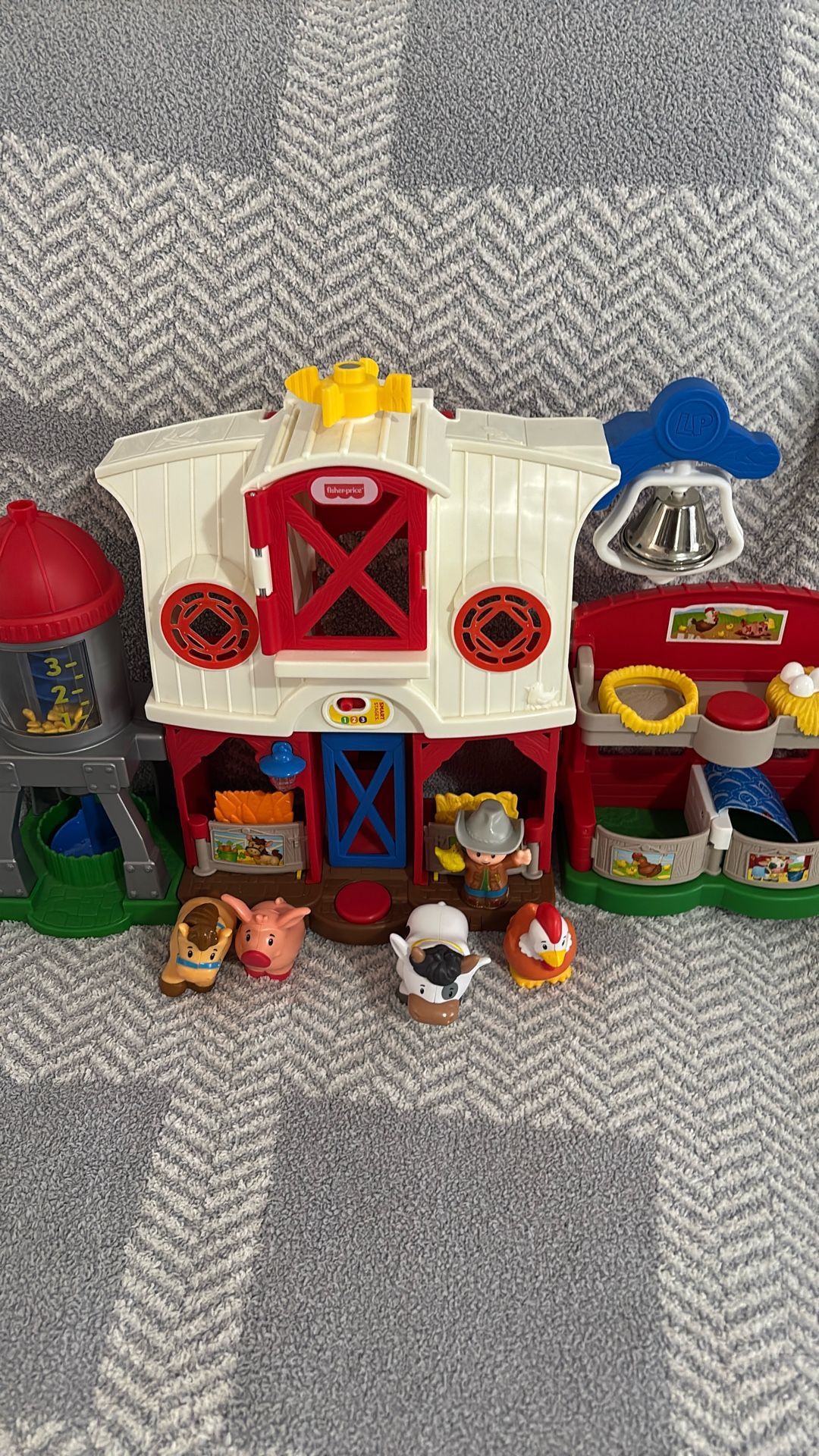 Fisher-Price Little People Caring for Animals Farm Playset Electronic Toddler Learning Toy