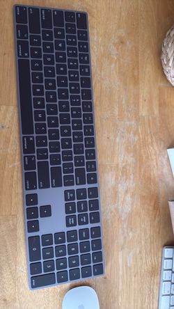 Apple Magic Keyboard with Numeric Keypad Space Gray