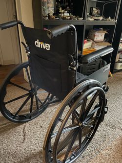 Drive Medical Manual Wheelchair