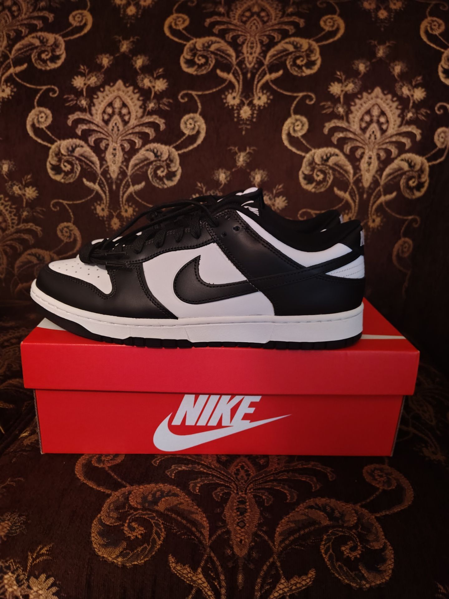 Brand New. Nike Dunk Retro Lo, Mens size 12