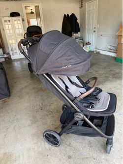 Nuna Travel Stroller lightweight one hand fold