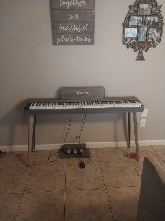 Donner Piano