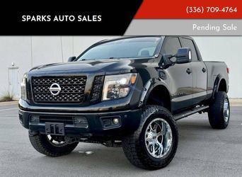 2018 Nissan TITAN XD