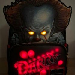 Loungefly Pennywise Derry Balloon 🎈 Glow Backpack Exclusive New With Tags
