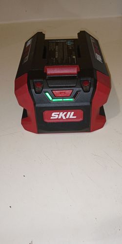 Skil 40 volt 5ah  battery like new