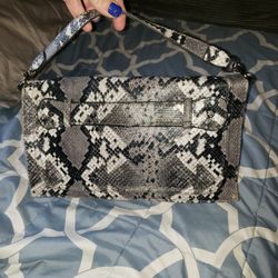 sam & libby clutch bag