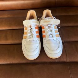 Vintage Adidas Classic