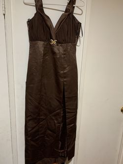 Women’s formal dress size large