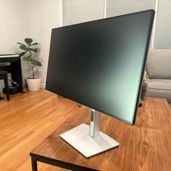 Dell UltraSharp 24” Monitor (Multiple Available) – Excellent Condition, Optional Stands & VESA Mounts