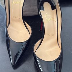Christian Louboutin Blk Patent Leather Stilettos 38.5