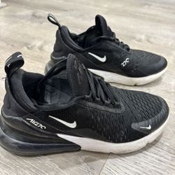 Nike Air Max 270