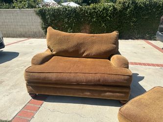 FREE MINI SOFA
