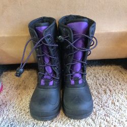 Size 9 Kids Snow Boots