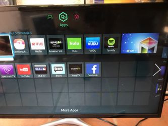 Samsung 32" SMART TV with apps and browser $30 shuts on and off