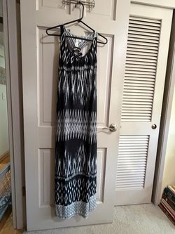 Women’s Emma & Michele Maxi Sundress Size Medium Black & White Pattern