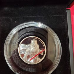 2017 Niue 2 oz Silver Star Wars Darth Vader Ultra High Relief