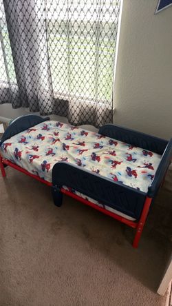 Spiderman toddler bed with mattress