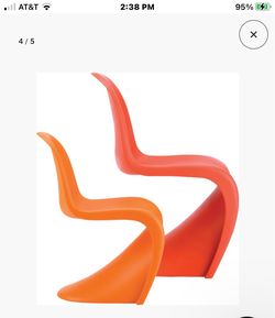 Red original Verner Panton