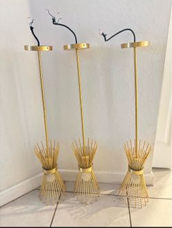 Light fixtures