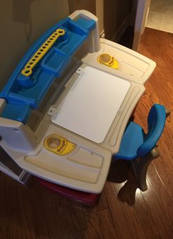 Step 2 child desk