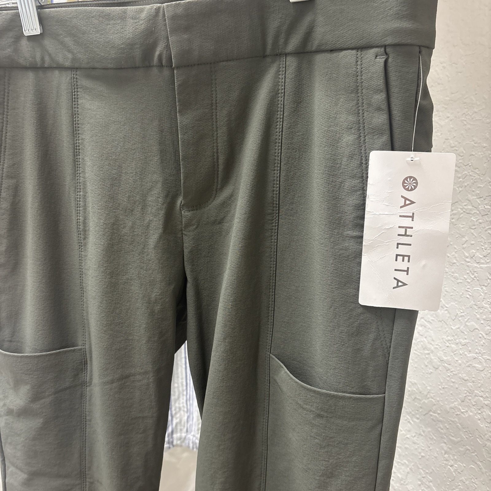 NEW Athleta Wander Stash Skinny Pant Size 8