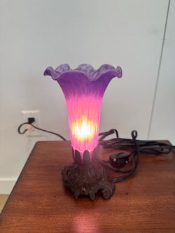 Vintage Purple Glass Boudoir Table Lamp Ornate Metal Base Ruffled Shade Working
