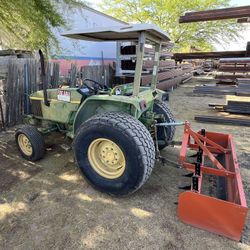 Tractor John Deere