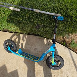 Razor Flashback Kick Scooter – 12" Mag Wheels with Air-Filled Tires, Dual Hand-Operated Brakes, BMX Style Scooter for Kids and Teens