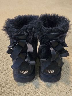 Ugg Bailey Bow Black Boots (size 10 girls)