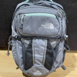 The North Face Recon Women’s Backpack Grey/Mint
