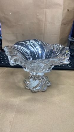 Mikasa Crystal Center Piece
