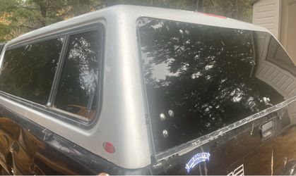 Truck canopy