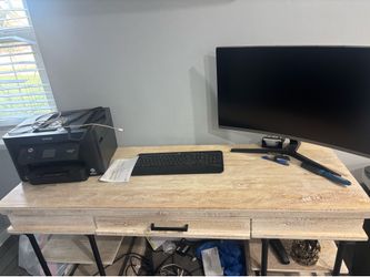 Desk & chair
