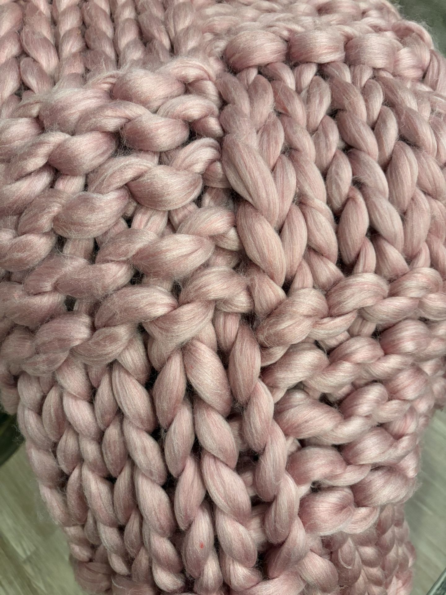 Small Chunky Yarn Display Or Lap Blanket