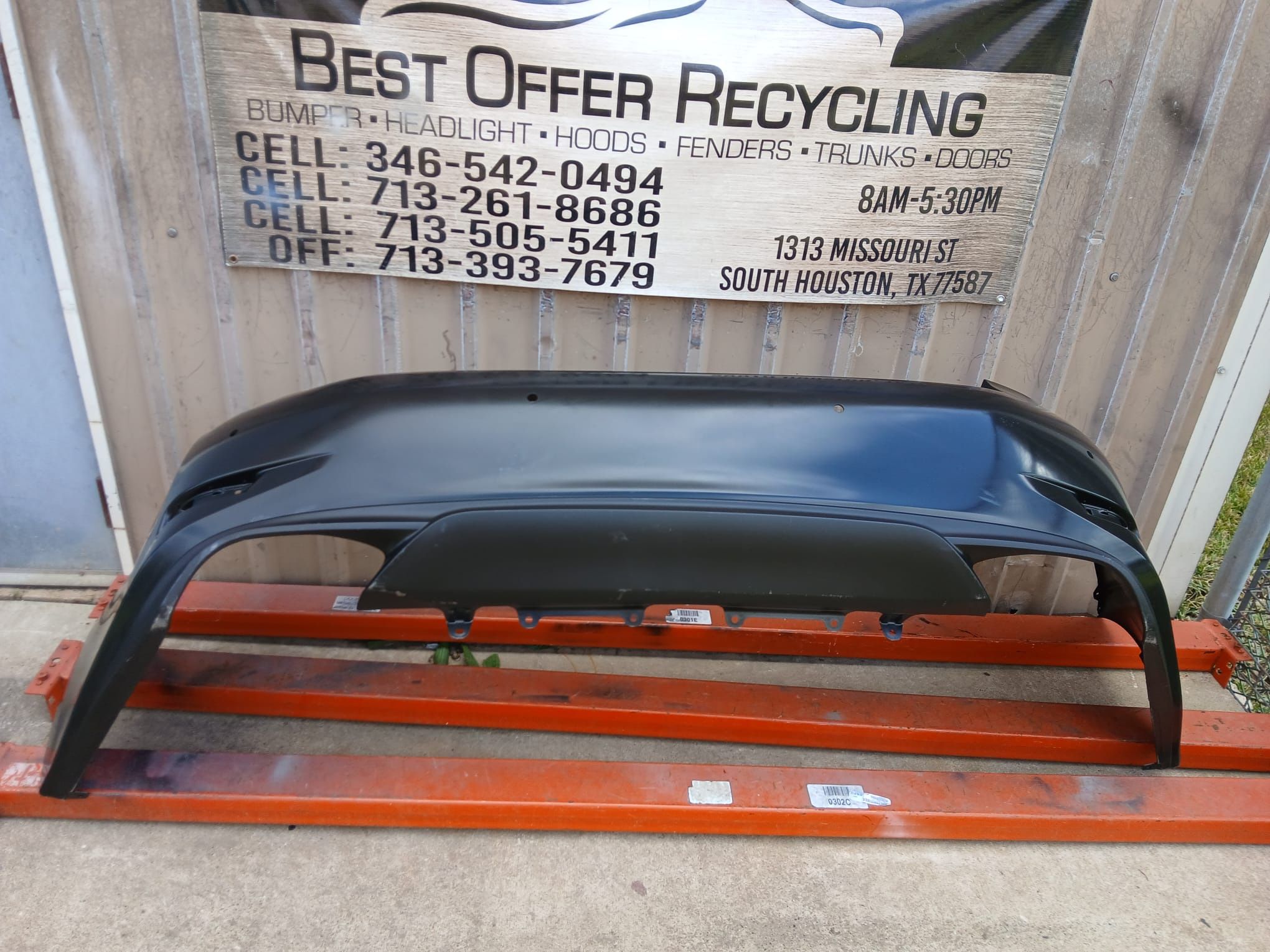 2016 2017 2018 Lexus ES350 Rear Bumper Oem