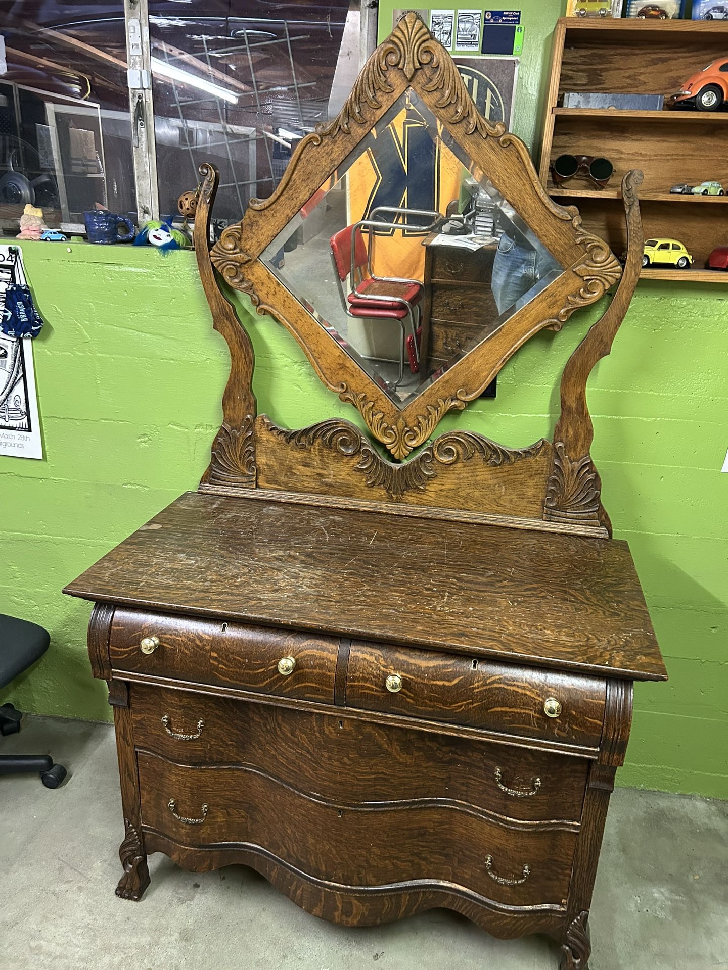 Antique Dresser With Mirror 